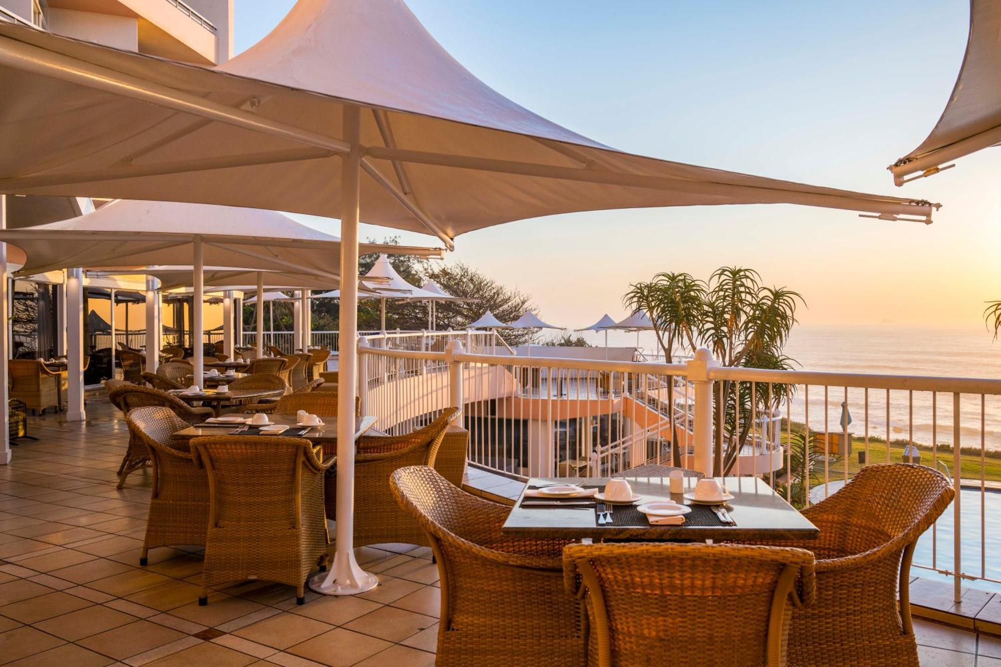 Beverly Hills Дурбан Экстерьер фото The Oyster Box Hotel